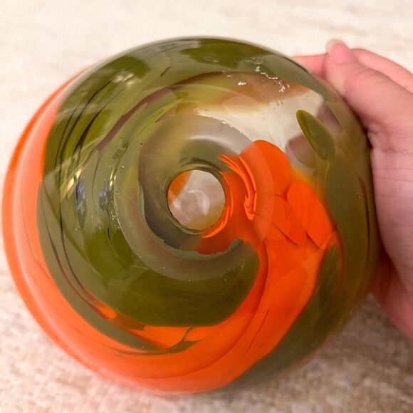 Vintage 6in Blown Art Glass Bowl Orange Green Swirl Rounded Edges Handmade - Picture 5 of 6